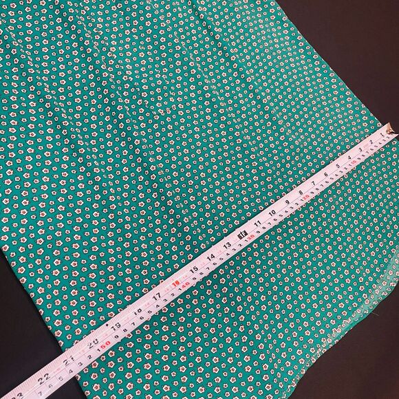 ~ Loft Med Sleeveless Blouse Flutter Floral Pattern Green Button Flowy Lightwt - Picture 8 of 15